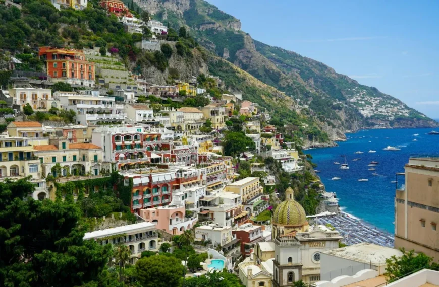 Breathtaking Italian Landscape: 3-Day Road Trip from Milan to Positano
